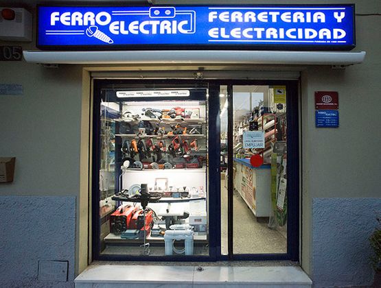 Ferro-Electric fachada